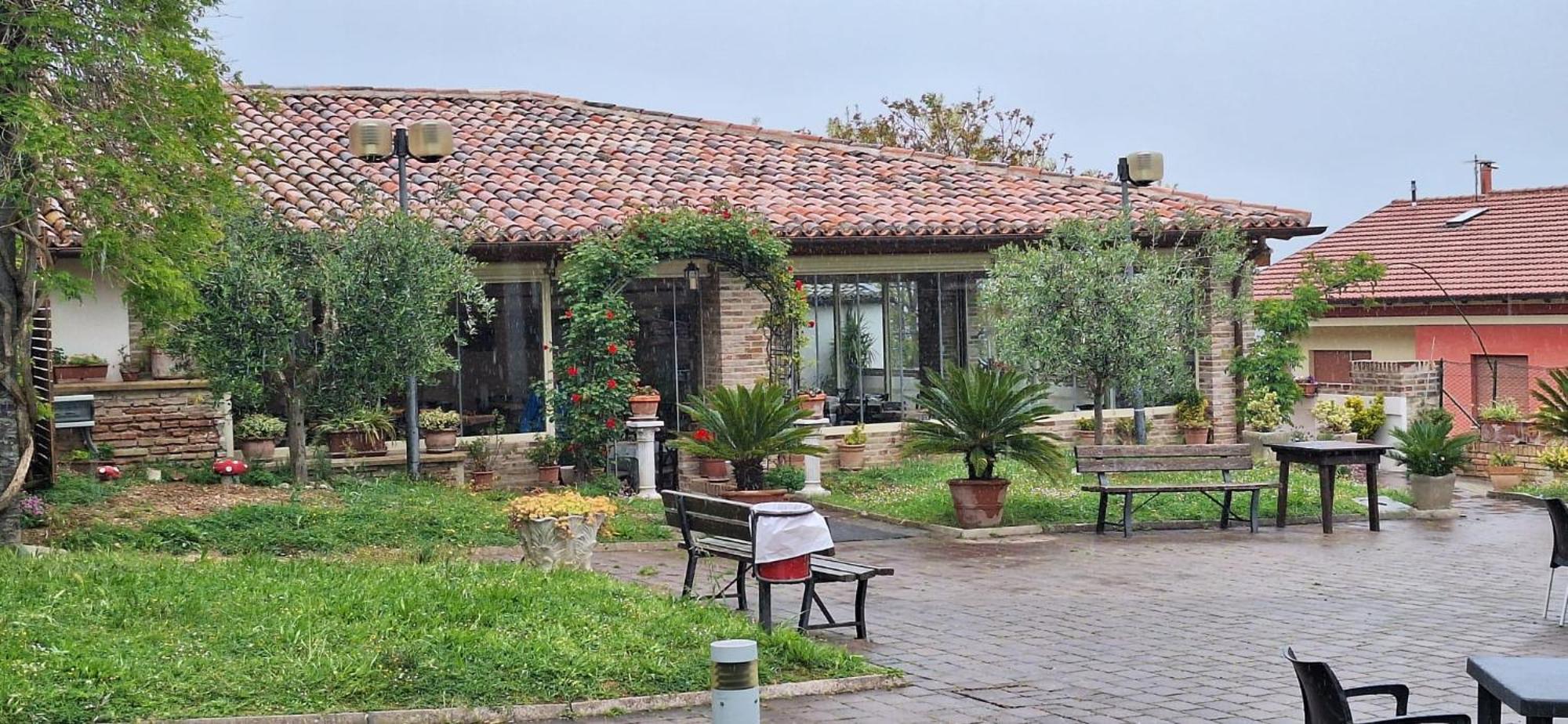 Il Castagno Hotel Orciano di Pesaro Exterior photo